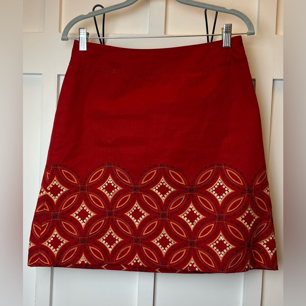Talbots Petites Size 8 Red Skirt A Line Embroidered Unlined No Stretch Academia